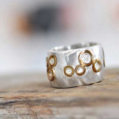 Barbara Fisahn digital definieren Schmuck